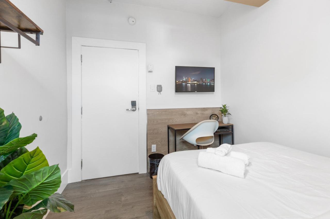 Le Sand & Stone Hotel Μόντρεαλ Εξωτερικό φωτογραφία