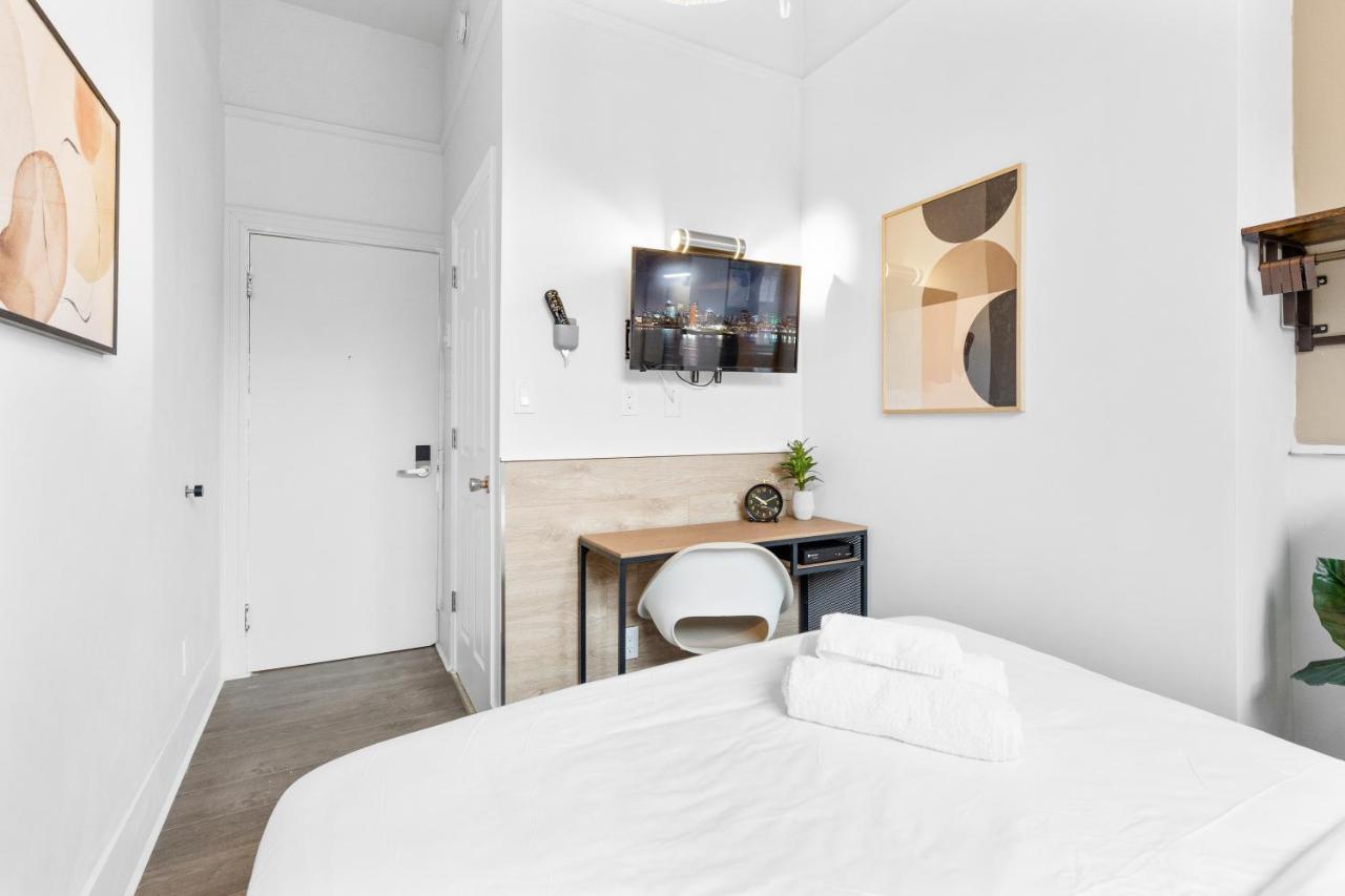 Le Sand & Stone Hotel Μόντρεαλ Εξωτερικό φωτογραφία