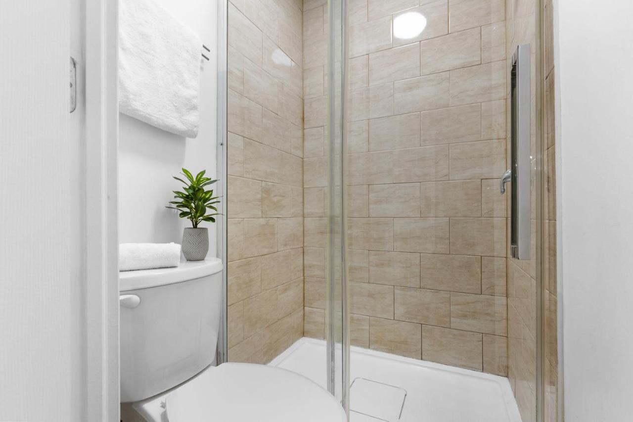 Le Sand & Stone Hotel Μόντρεαλ Εξωτερικό φωτογραφία