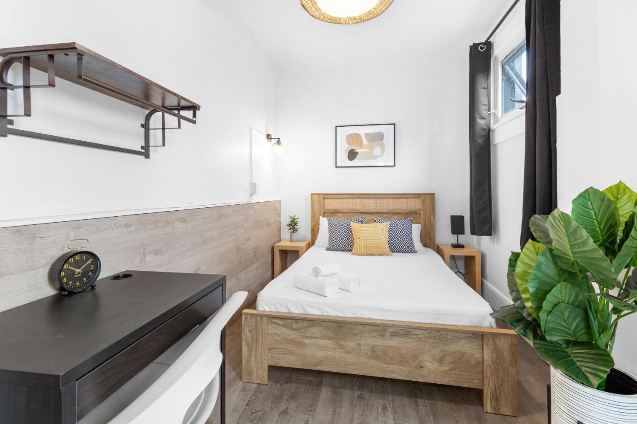 Le Sand & Stone Hotel Μόντρεαλ Εξωτερικό φωτογραφία